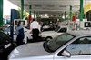 تصویر آغاز توزیع بنزین یورو ٤در تهران 