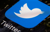 تصویر توییتر محدودیت دسترسی به توییت‌های نفرت‌آمیز را با برچسب‌گذاری اعلام می‌کند