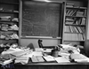 تصویر تصویر دفتر کار اینشتین که چند ساعت قبل از مرگ ترکش کرده بود 